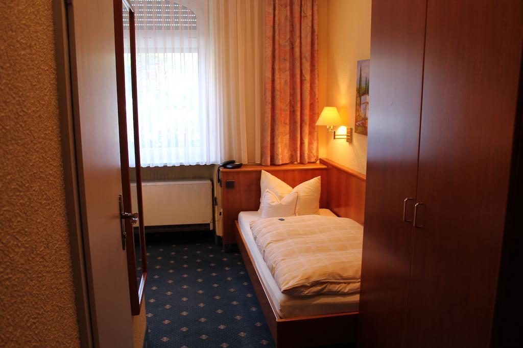 Hotel Luga Norimberga Esterno foto